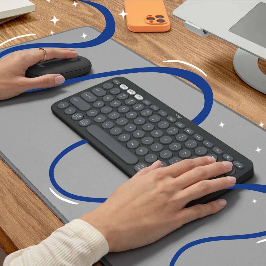 Logitech - Keyboard - Wireless - Graphite