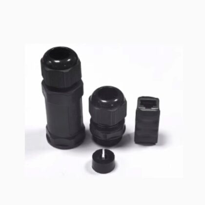 Union RJ45, impermeable IP68, compatible con POE