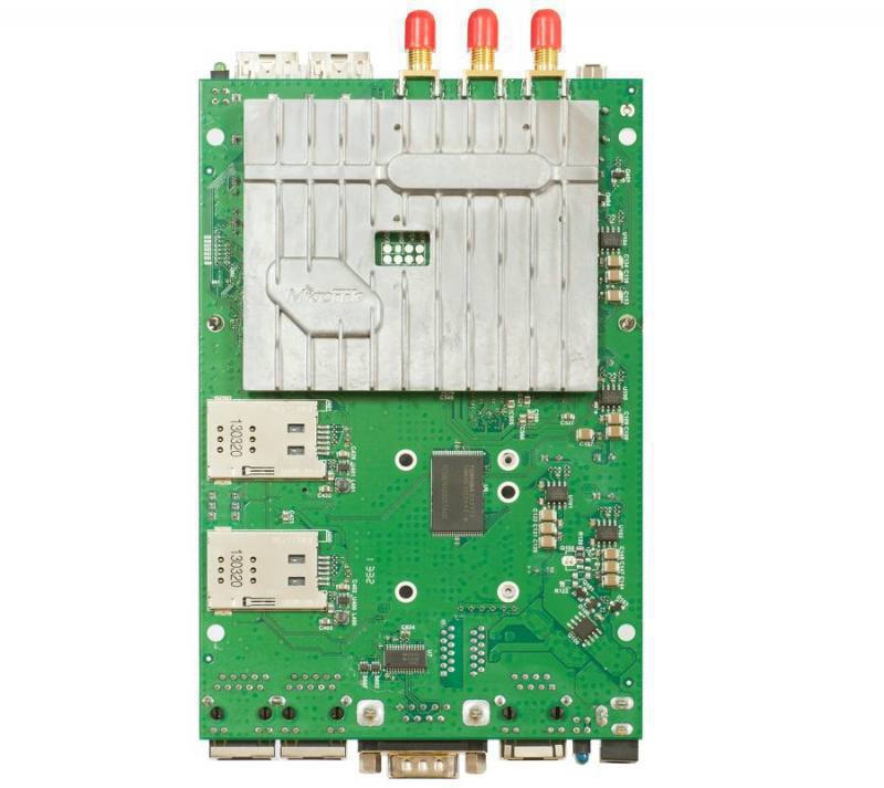 Router MIKROTIK RB953GS, CPU 720Mhz, 128MB Ram, 3x Gigabit, 2x miniPCI-e, 2x SIM, USB